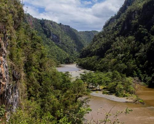 The fascinating Yumurí River Canyon